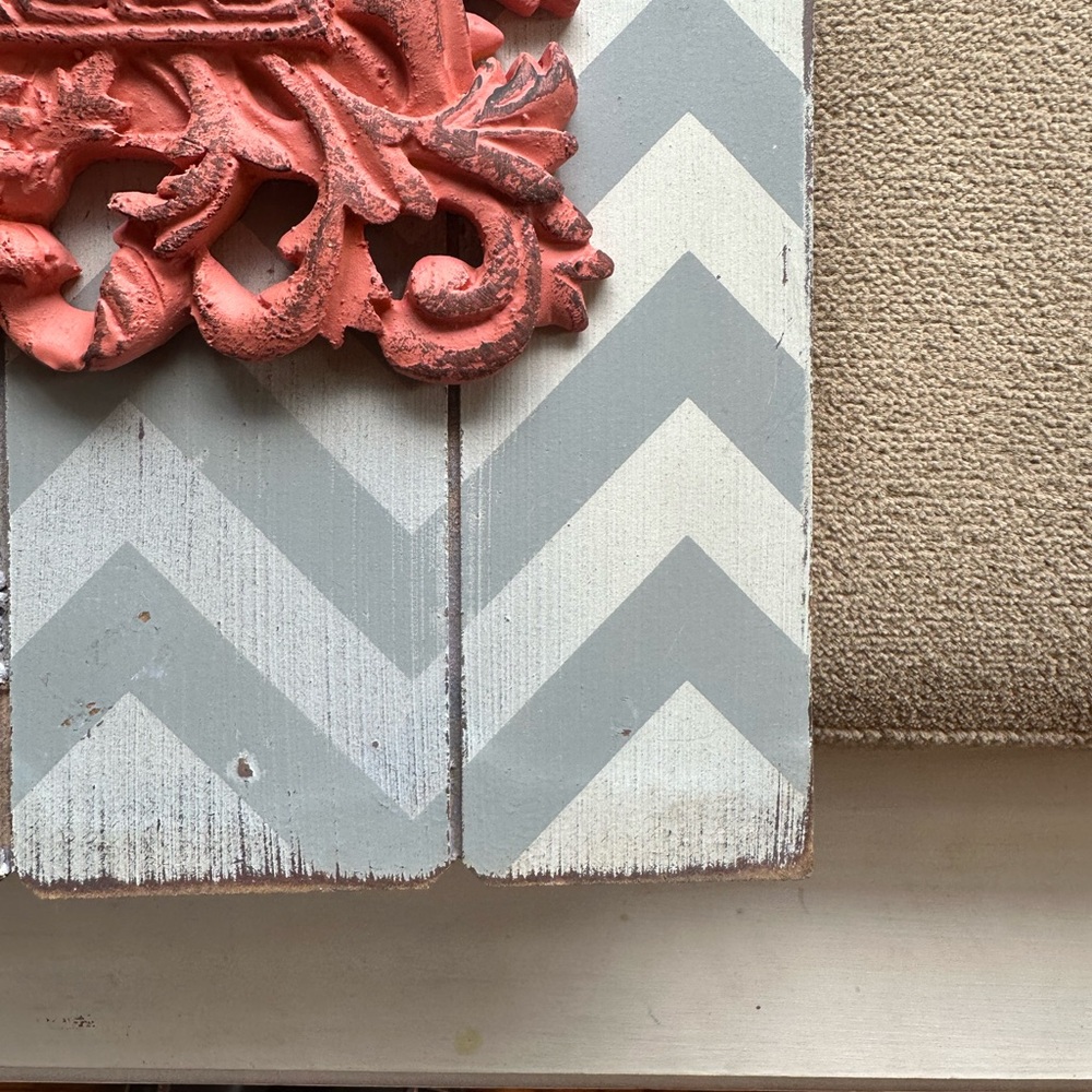 Hobby Lobby Coral Frame - Picture 4 of 11